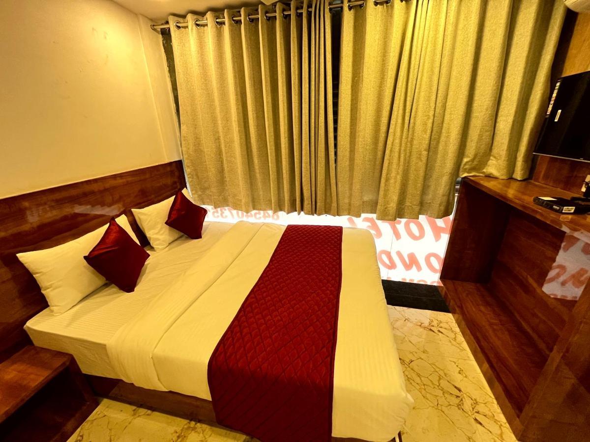 Hotel Delmond Prime- Near Nesco Mumbai  Buitenkant foto