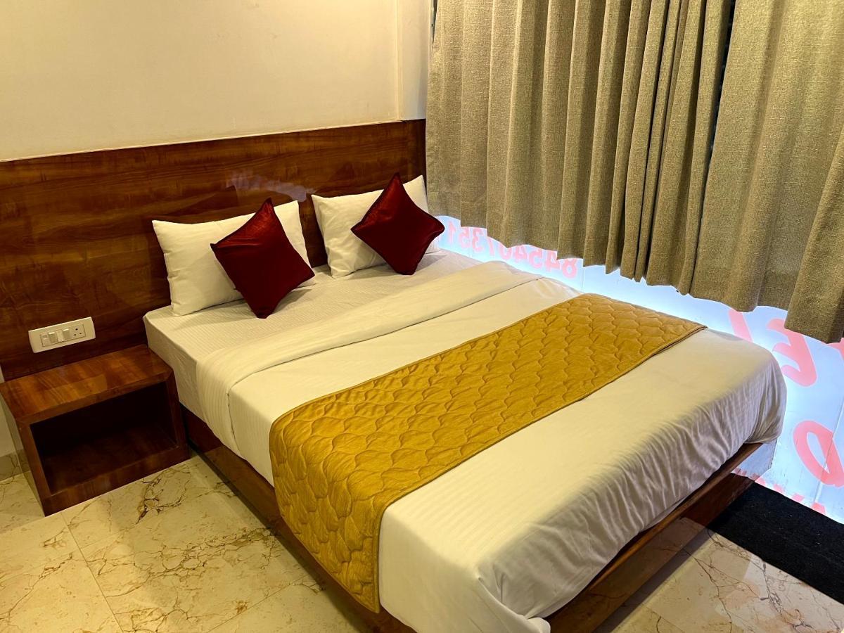 Hotel Delmond Prime- Near Nesco Mumbai  Buitenkant foto