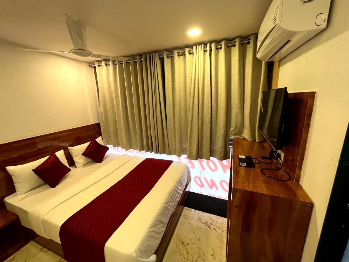 Hotel Delmond Prime- Near Nesco Mumbai  Buitenkant foto